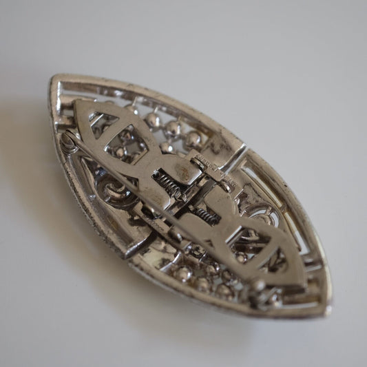 Coro Duette Oval Shape Pin