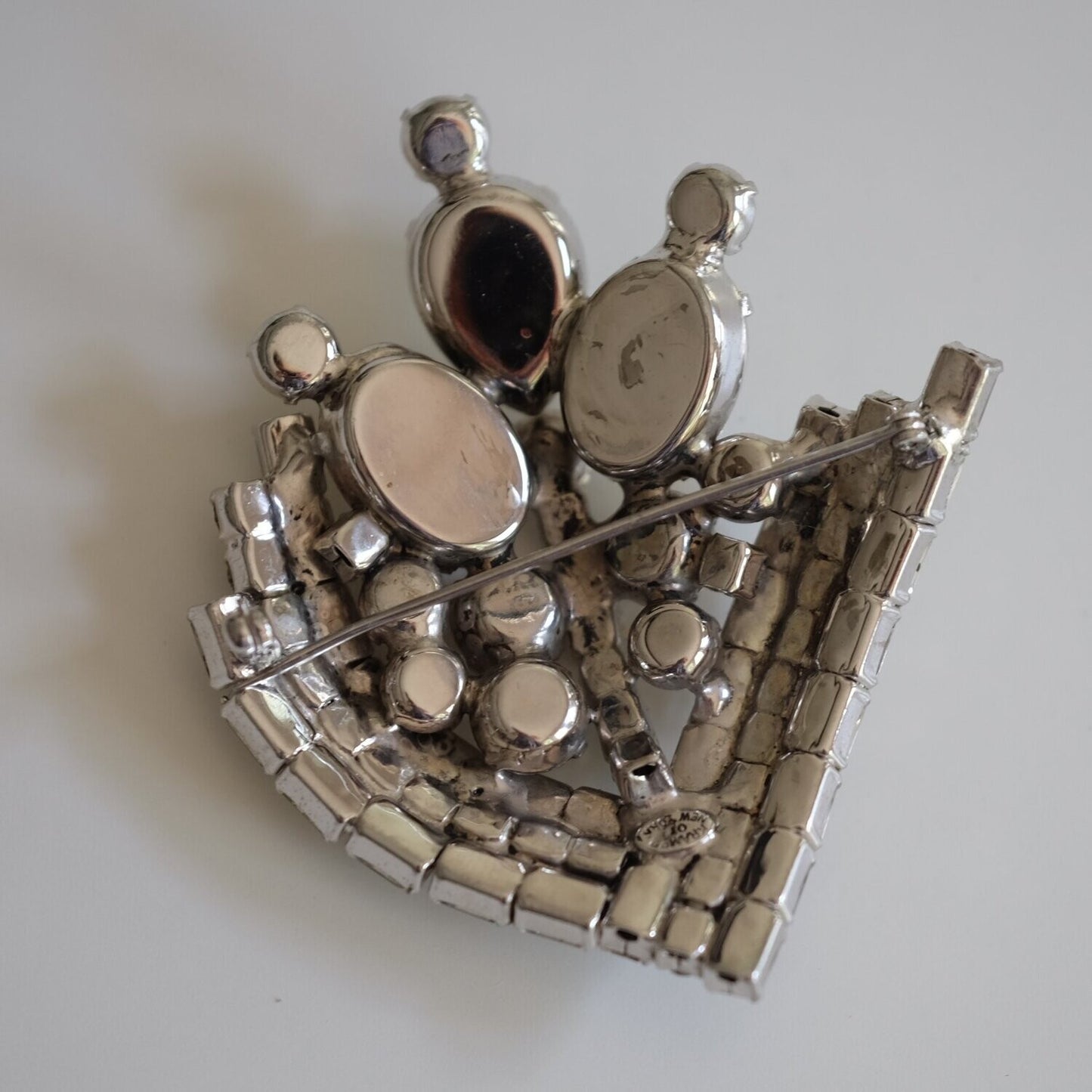 Kramer of New York Clear Rhinestones Brooch 1950s