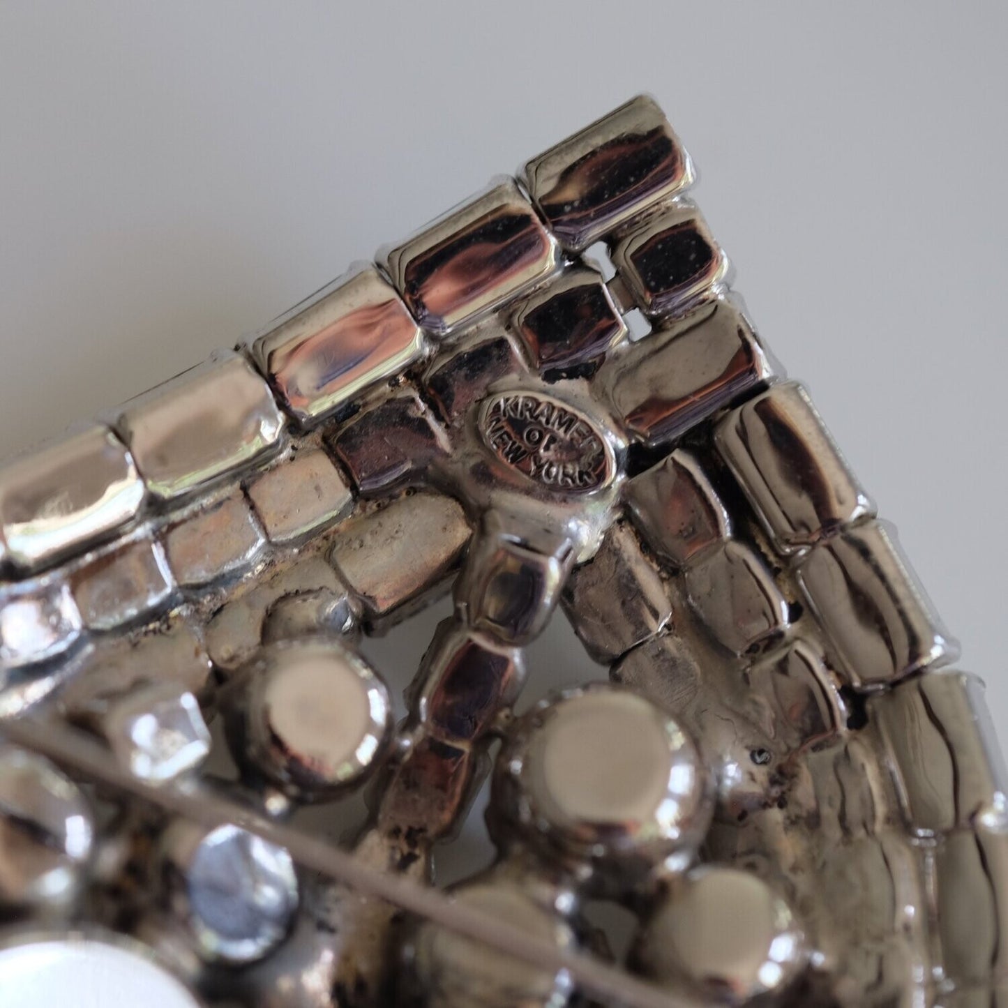 Kramer of New York Clear Rhinestones Brooch 1950s