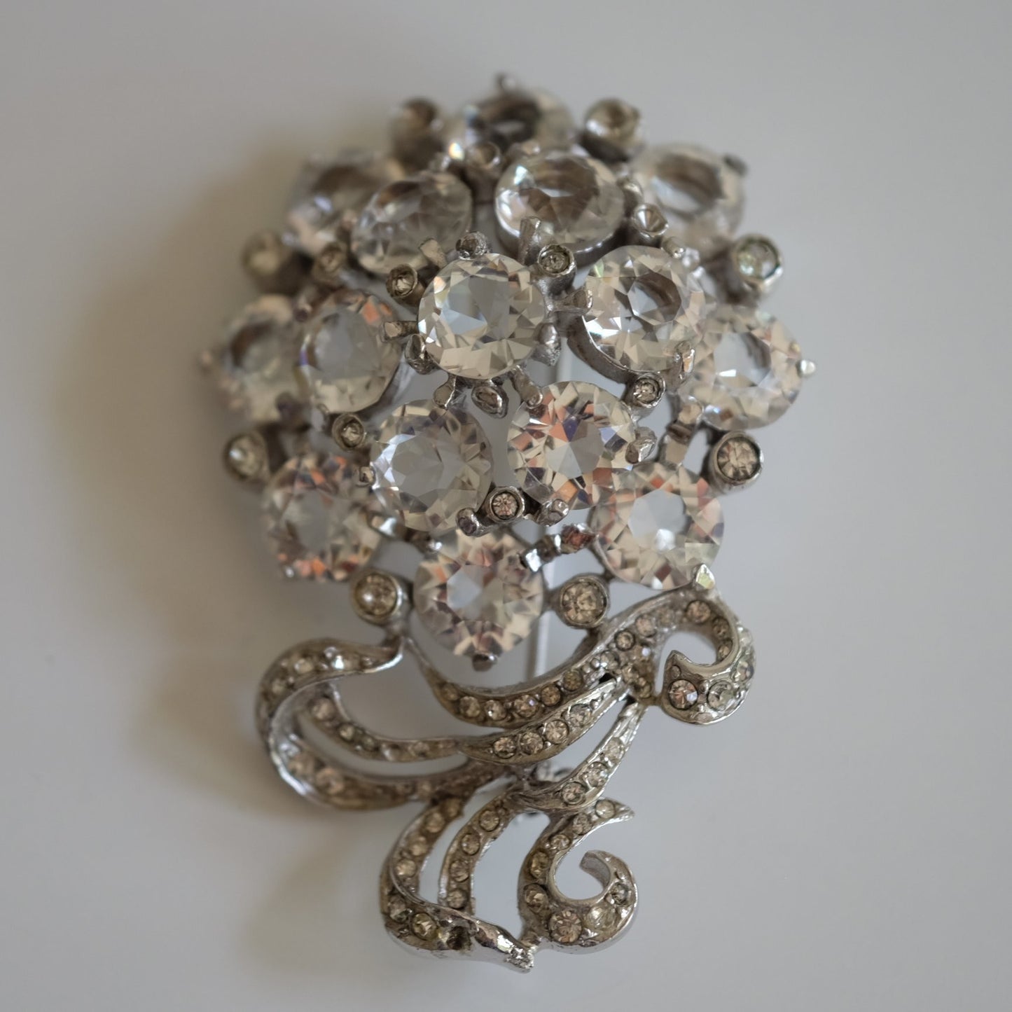 Reja Clear Rhinestones Flower Pin Unsigned