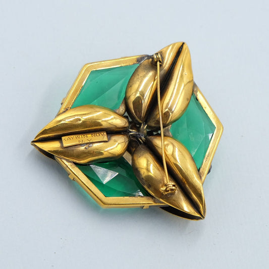 Kaywin Nov. N.Y. Green Glass Brooch 1940s