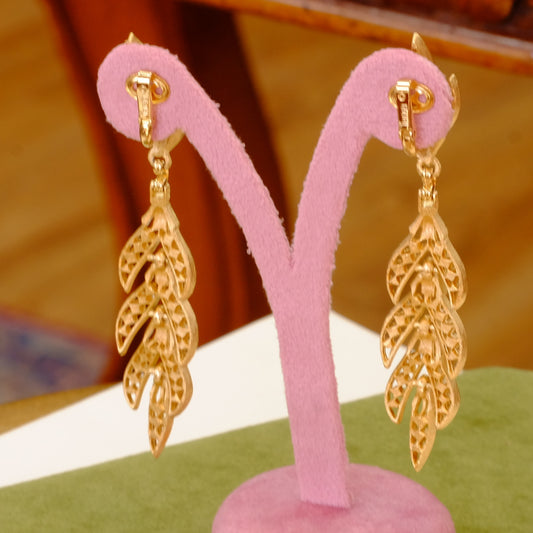 Trifari Waterfall Dangle Gold tone clear rhinestone earrings