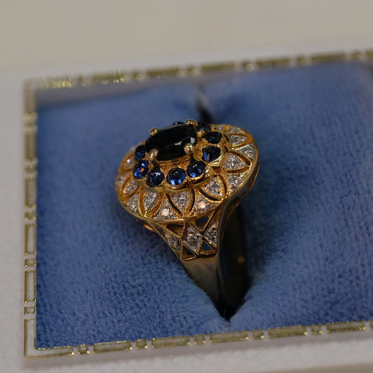 18k Yellow Gold Sapphires and Diamond Ring