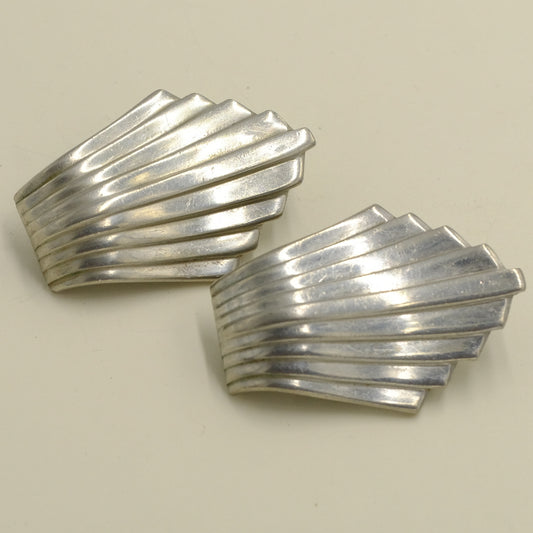 Ben Amun Geometrical Shaped Clip On Earrings 1980s