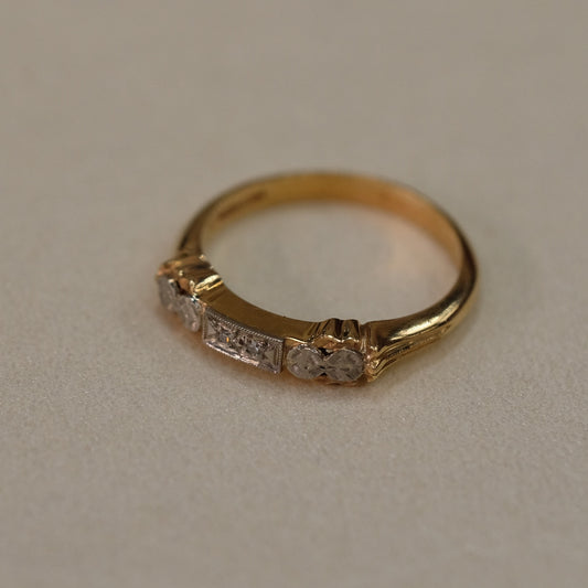 14K band with 2 diamonds c1940
