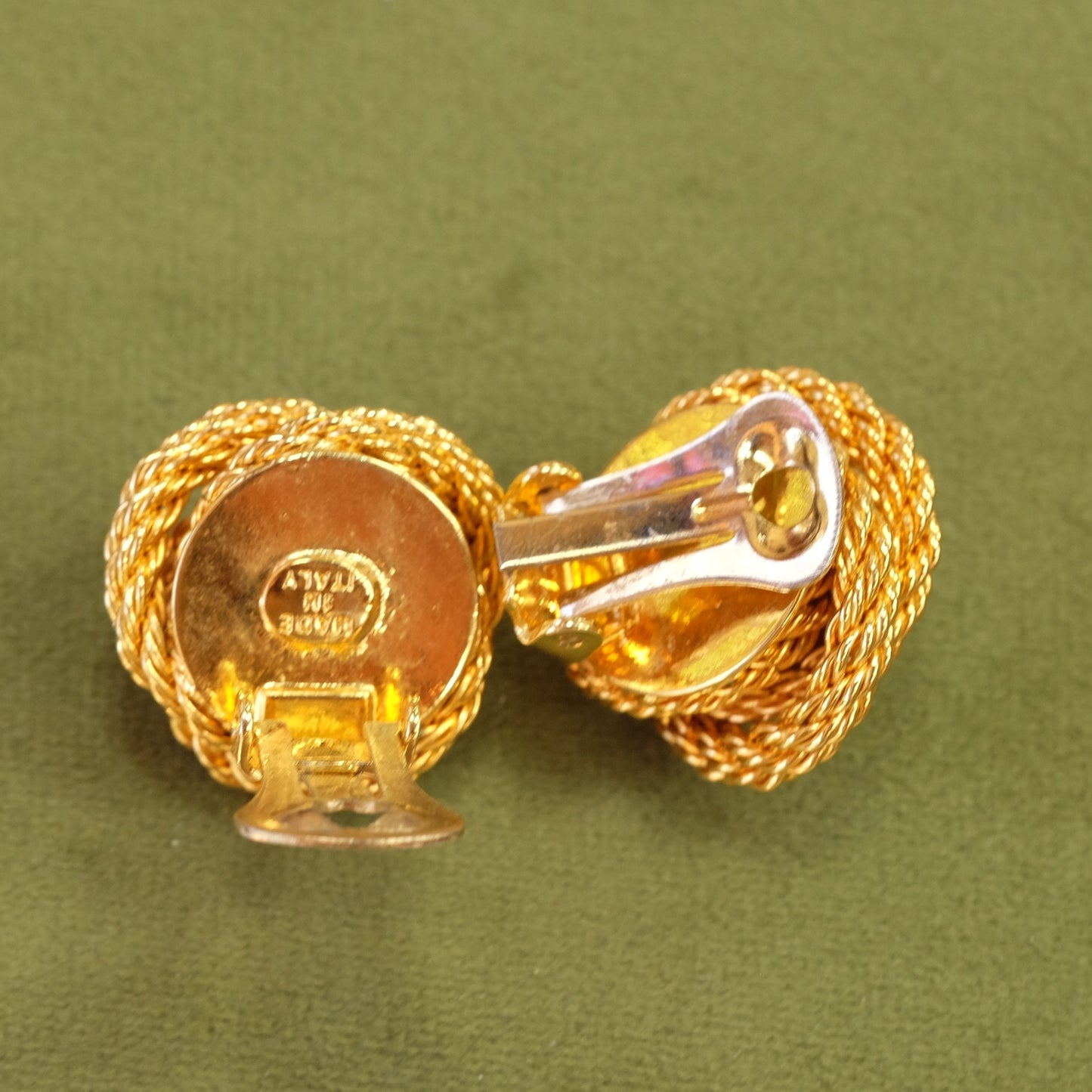 Made in Italy gold twist pearl clip earrings 1980s