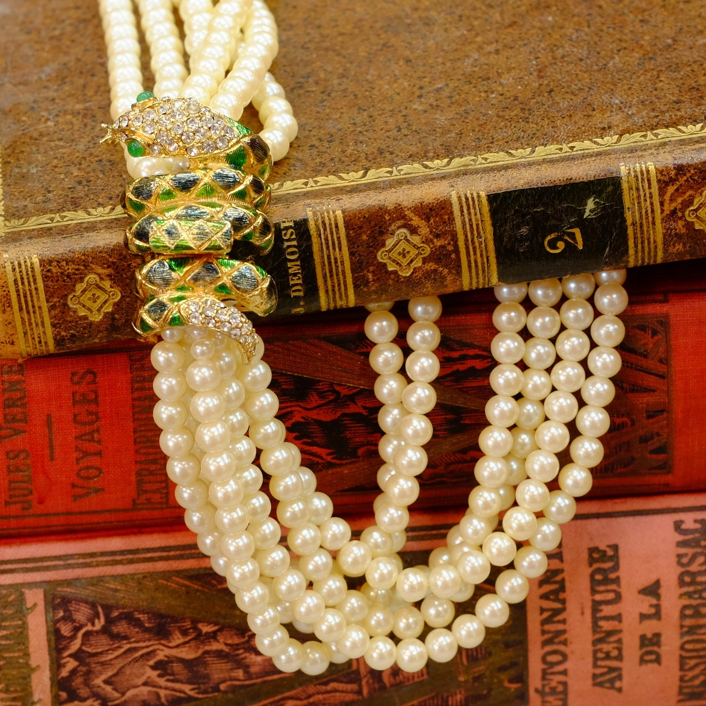 Designer Faux Pearl Snake Enamel Clasp Necklace 1980s