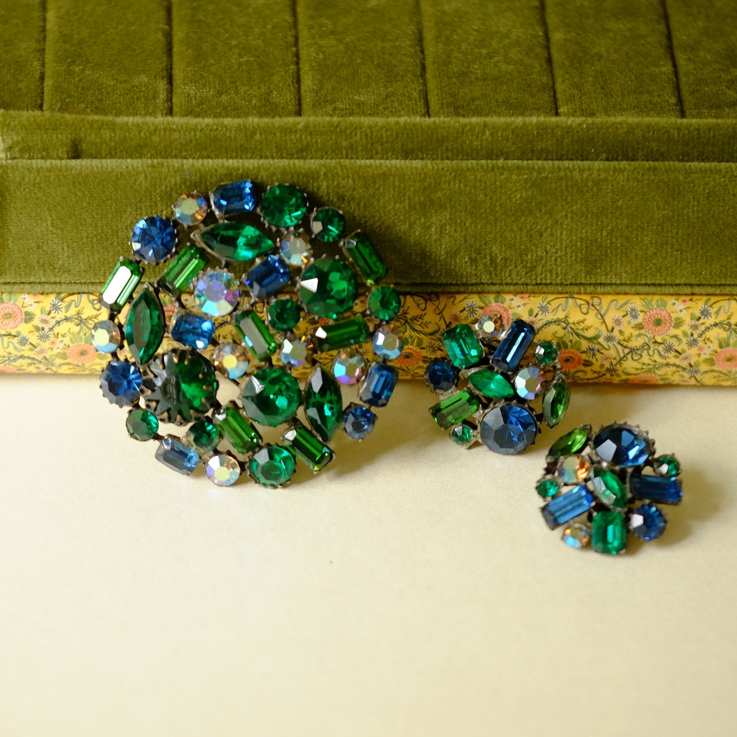 Claudette Blue Green Rhinestones Set 1950s