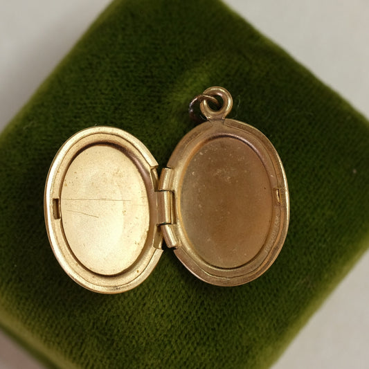 Victorian Gold Filled Oval Locket