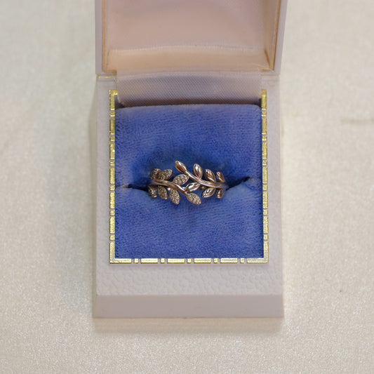 Silver Leaves Ring with Delicate Detail