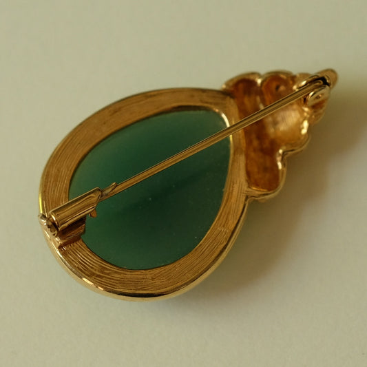 Vintage French Seashell brooch with Trombone Clasp