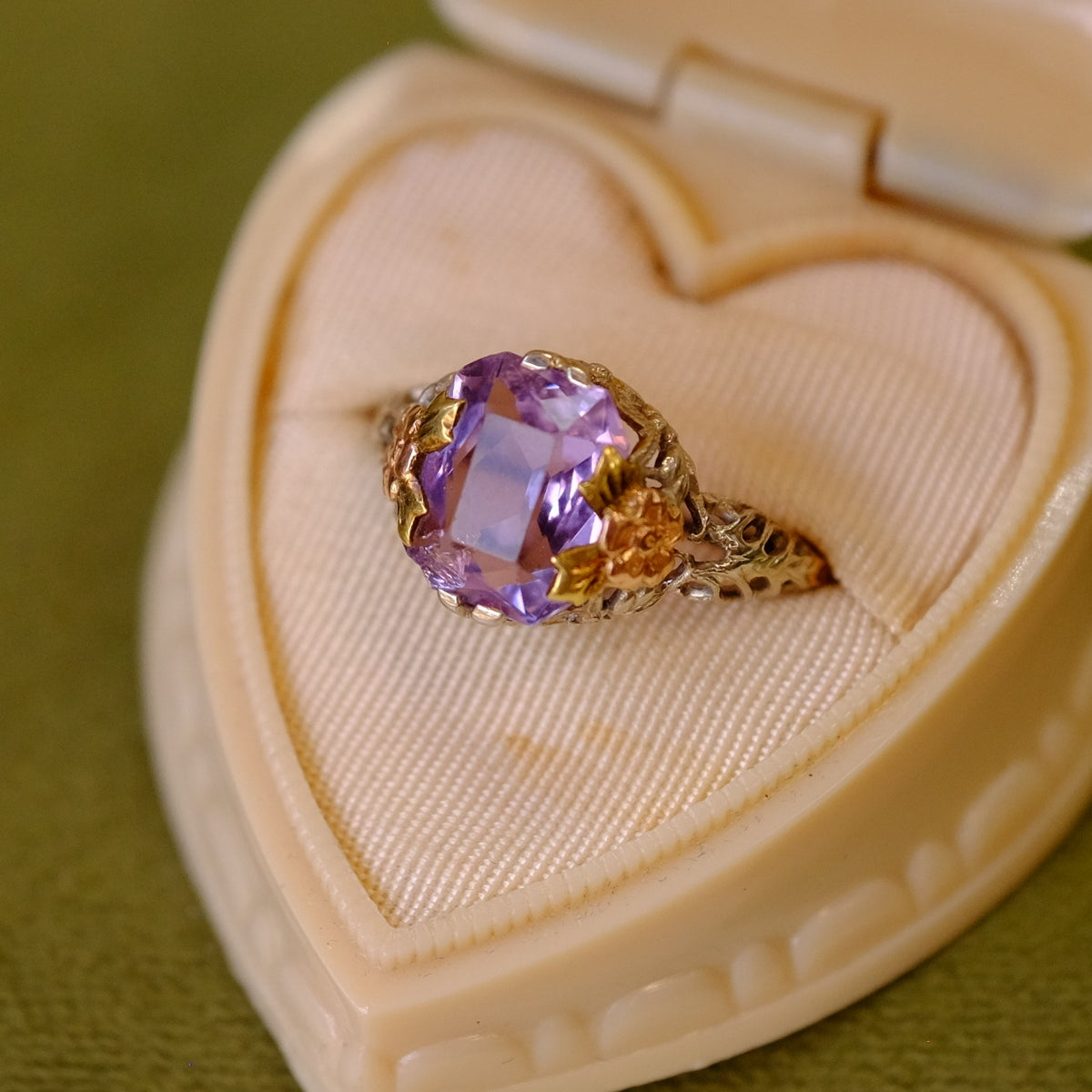 14K Gold Three color Amethyst Ring