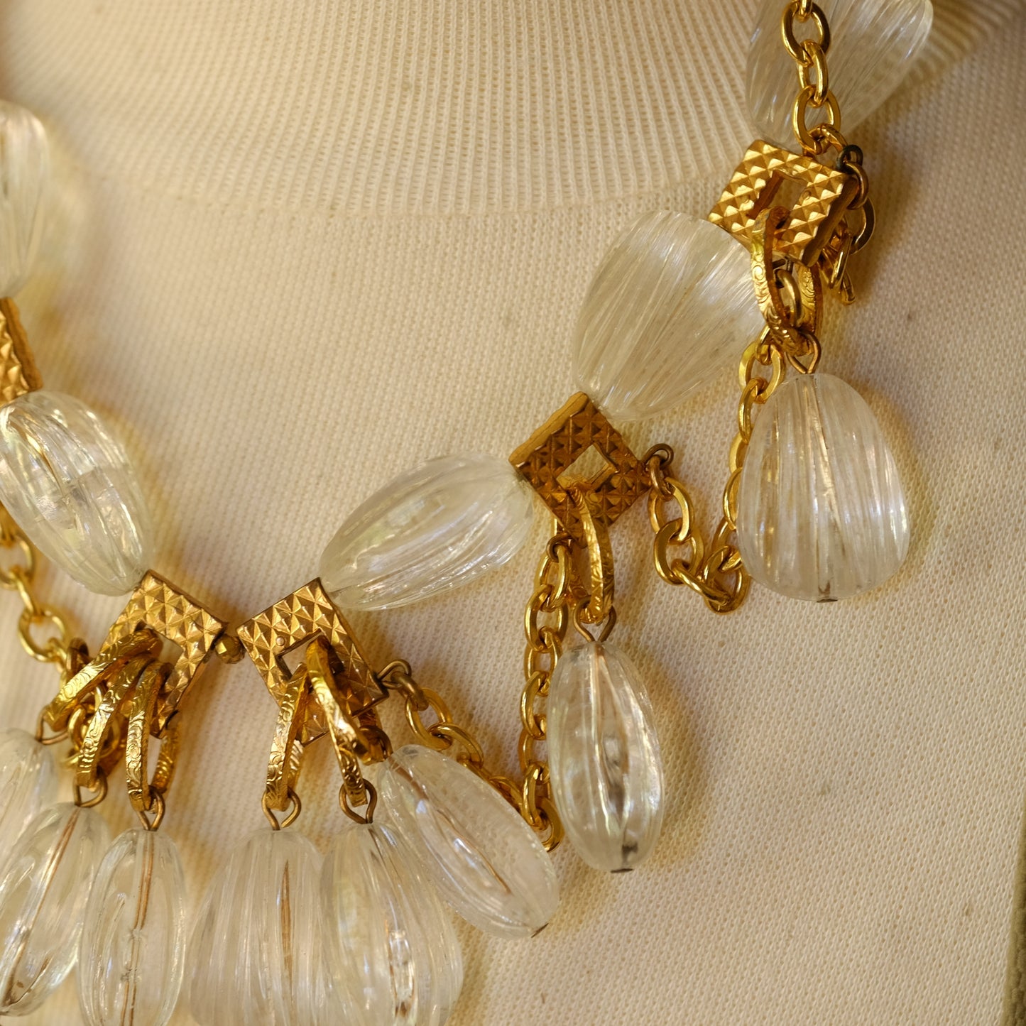 Vintage Lucite MCM Dangle Necklace 1960s