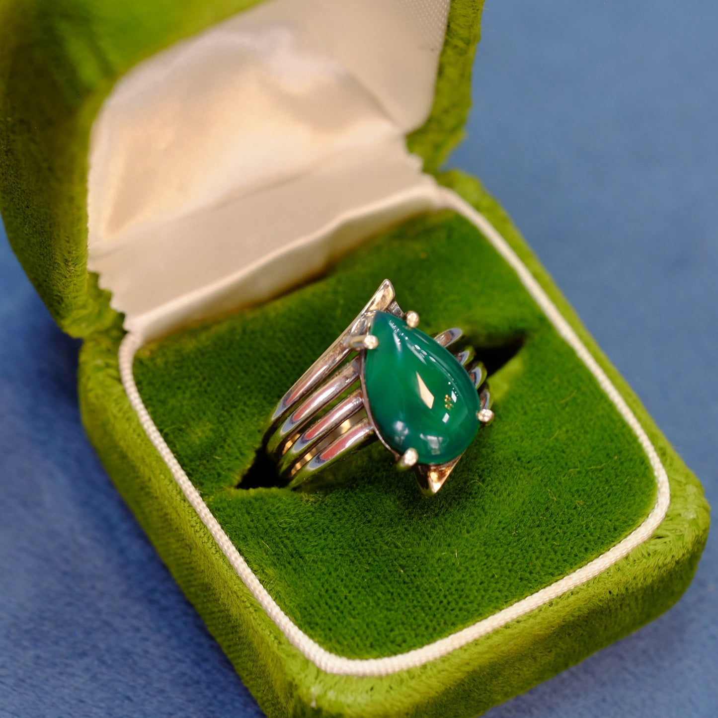 Vintage Silver Chrysoprase Drop Ring