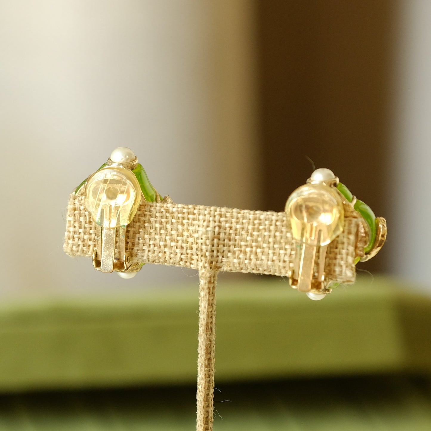 Mariko Seashell Lime Earrings