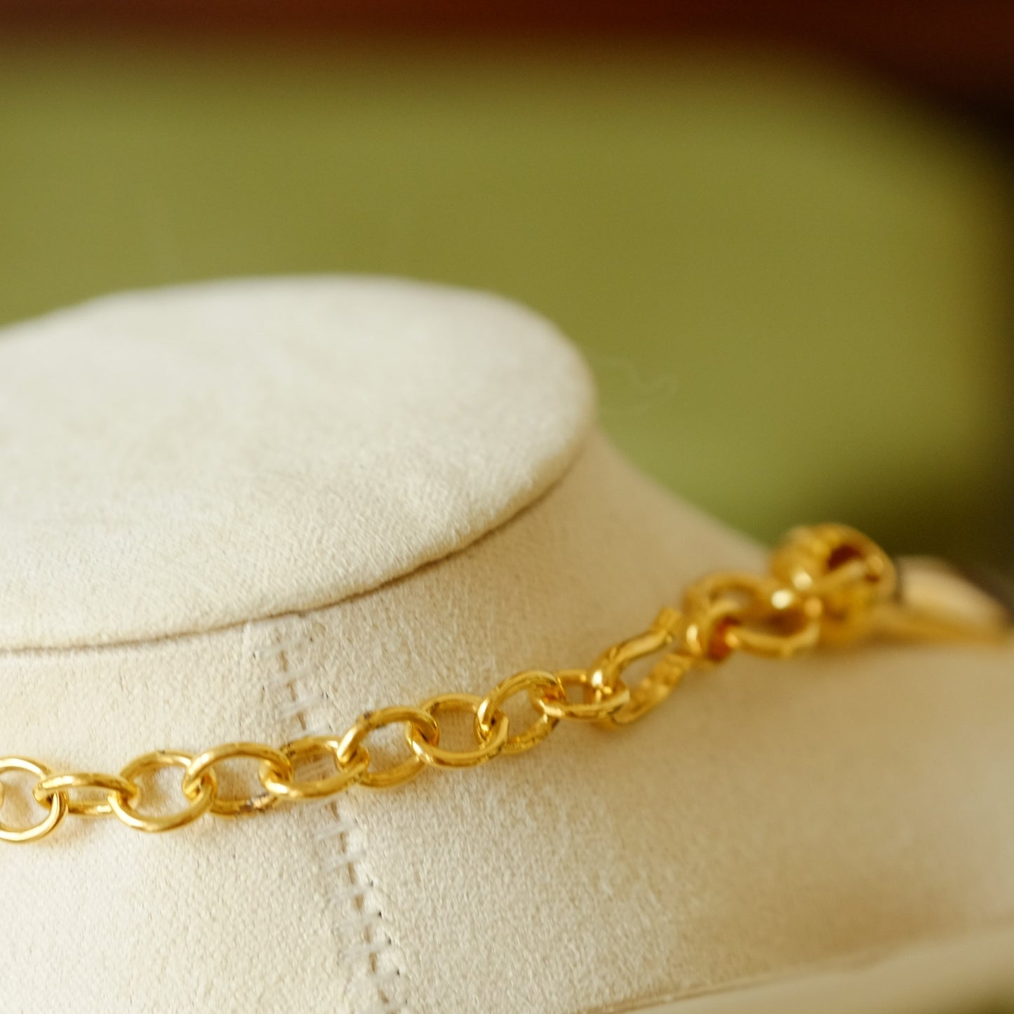 Vintage Monet Abstract Gold Tone Necklace 1980s