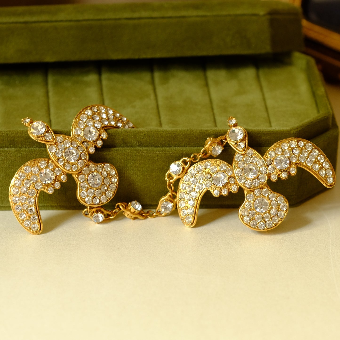 Chatelaine Pair Birds Brooch 1990s