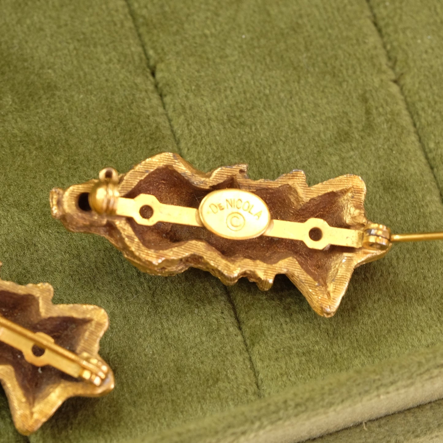 De Nicola Pair Oriental Mini Brooches 1960s