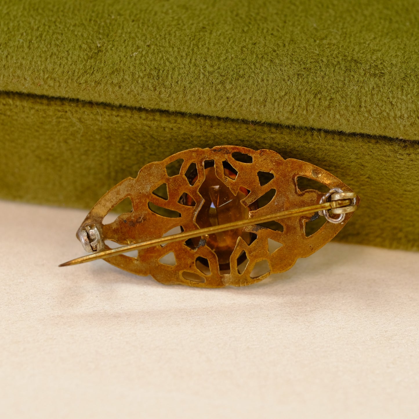 Art Nouveau Gold Tone Pin with Amber Stones 1920s