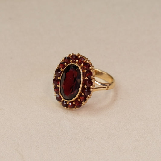 14k Gold Garnet Ring