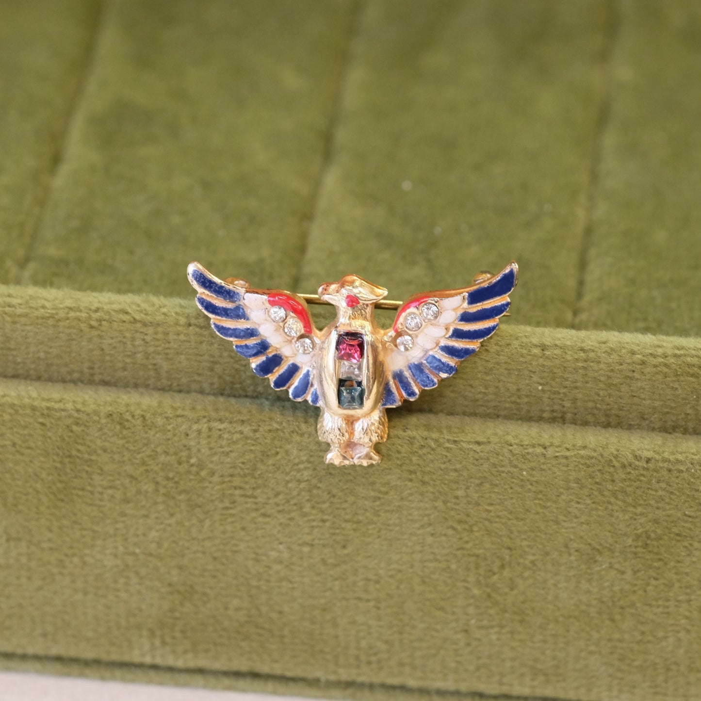 Small Eagle Patriotic Coro Pin 1940s