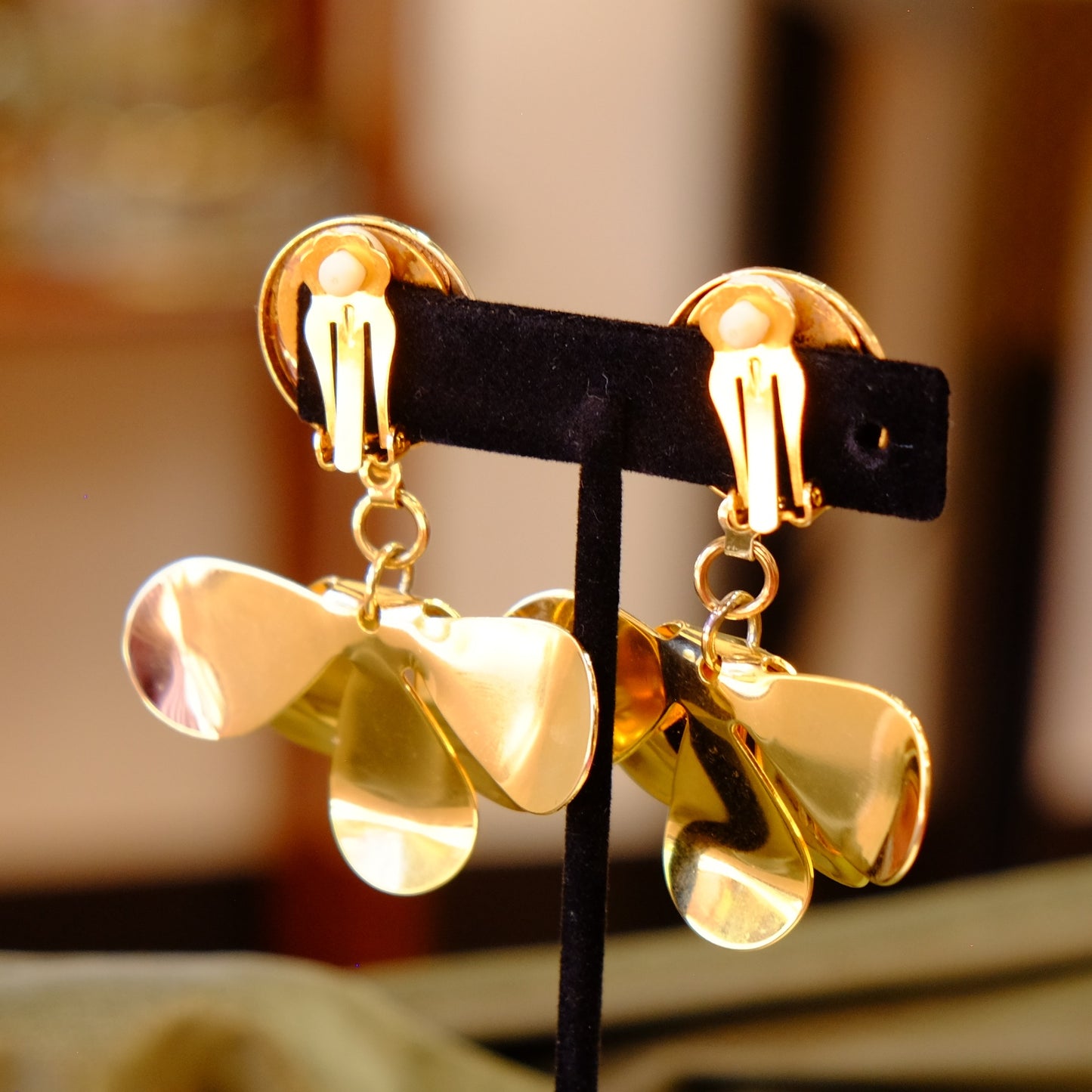 Vintage Petals Gold Large Earrings