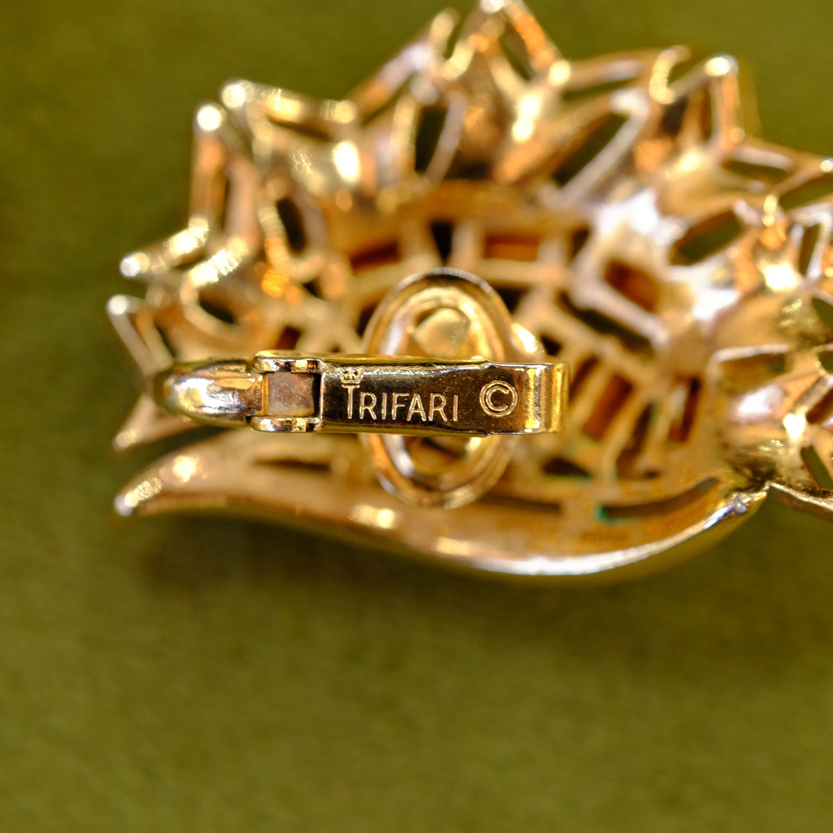 Trifari Blue Rhinestone Clip on Earrings