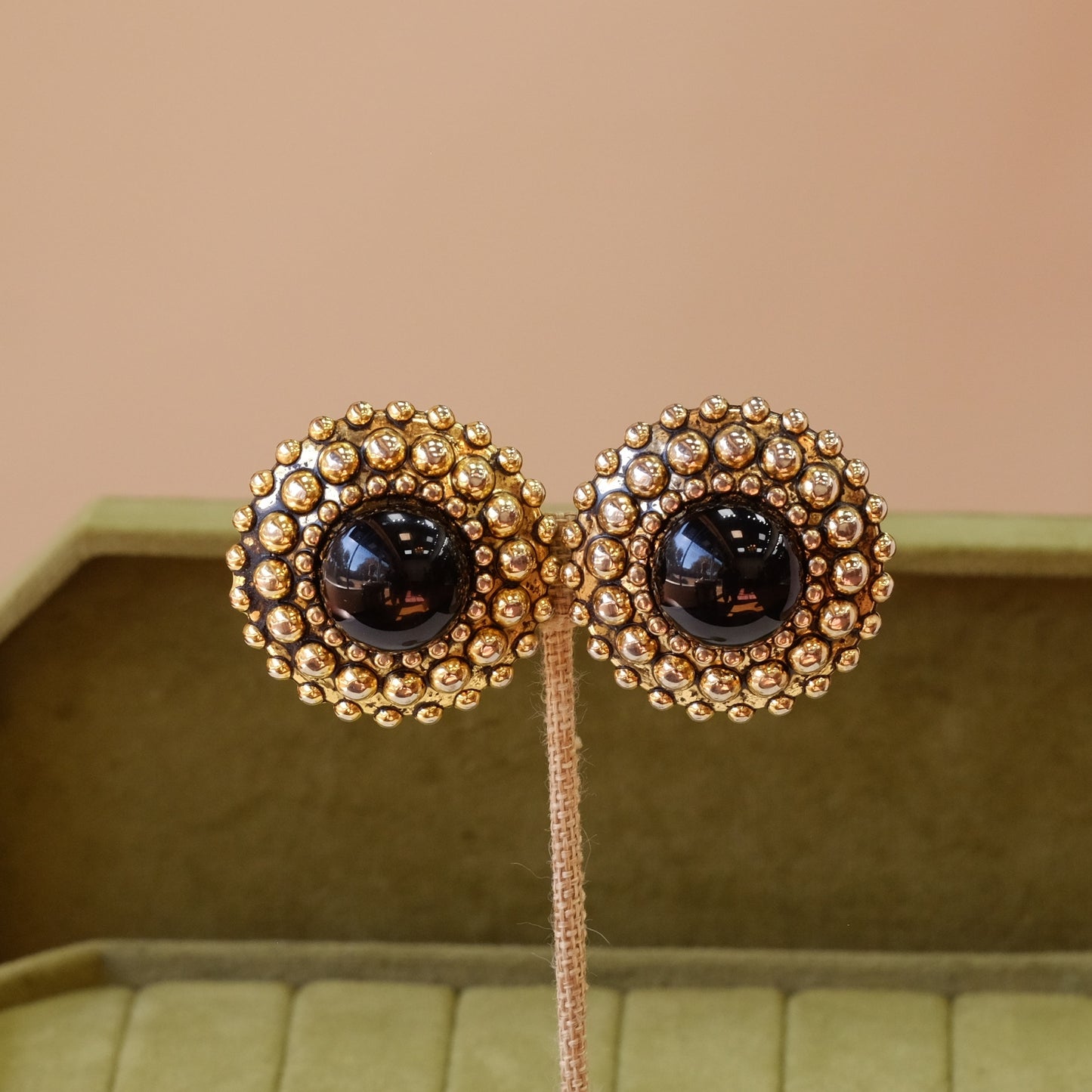Vintage Round Black European Earrings