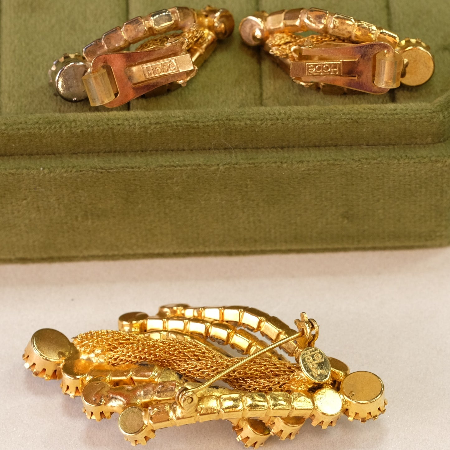 Vintage Hobe Ombre Brooch and Earrings Set 1950s