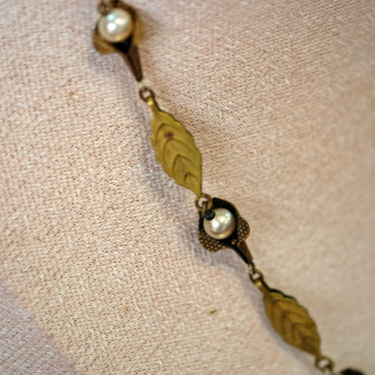 Vintage Calla Lily brass Necklace with faux pearls 9"