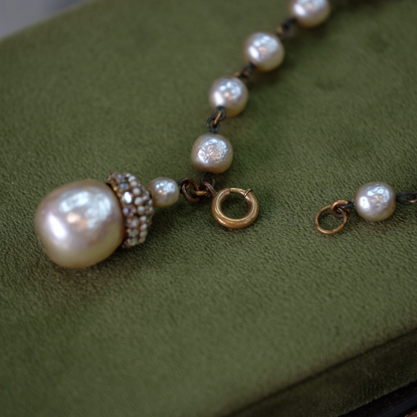 Vintage Miriam Haskell Faux Pearl Drop Bracelet 1960s