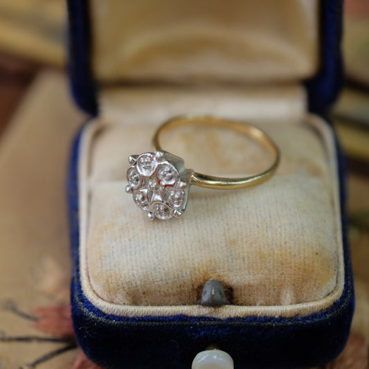10K Yellow Gold Star Ring with Diamonds