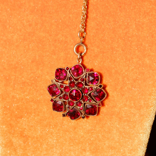 Victorian Garnet Pendant Necklace 1890s