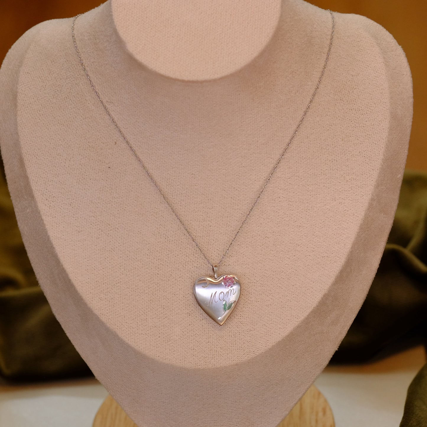 Silver Mom Heart Locket