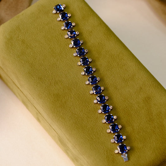 Vintage Czech Glass Bracelet 1930s