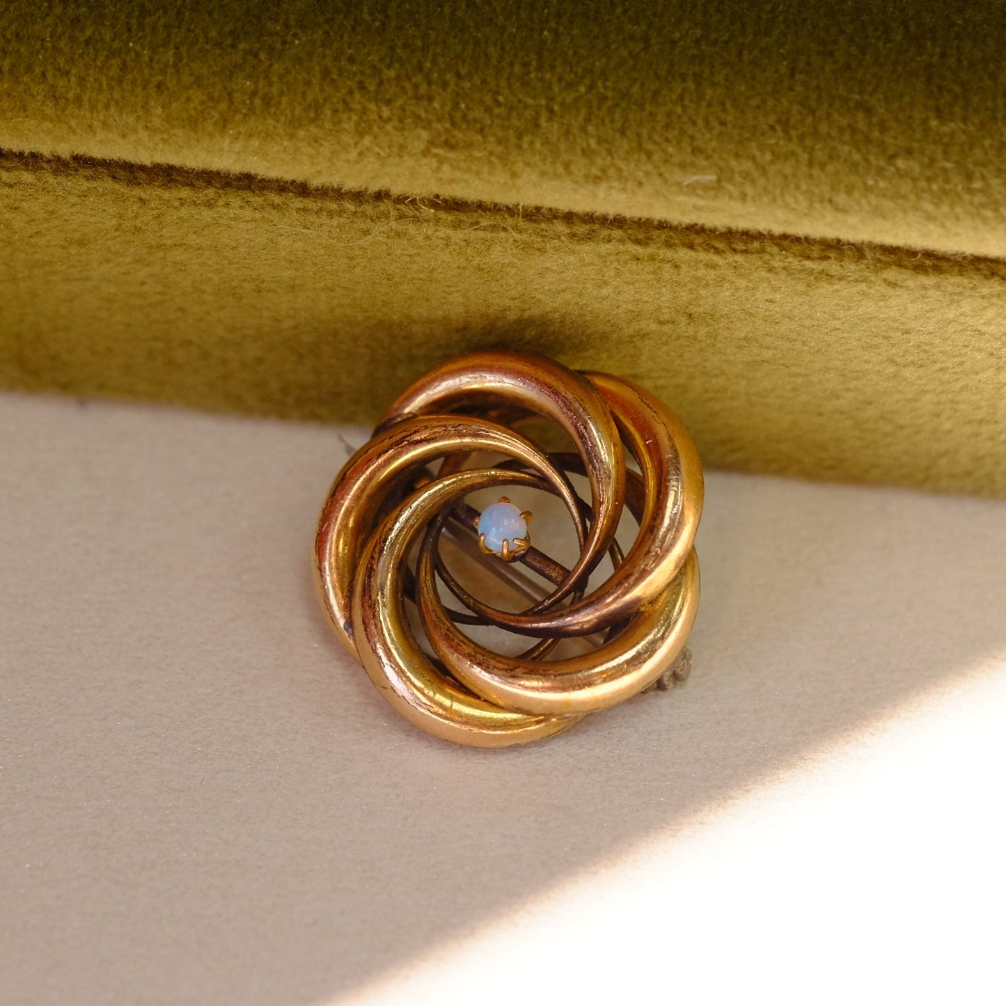 Victorian 10k Gold Tiny Opal Round Pin