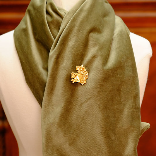 Vintage Taurus Zodiac Brooch Richelieu