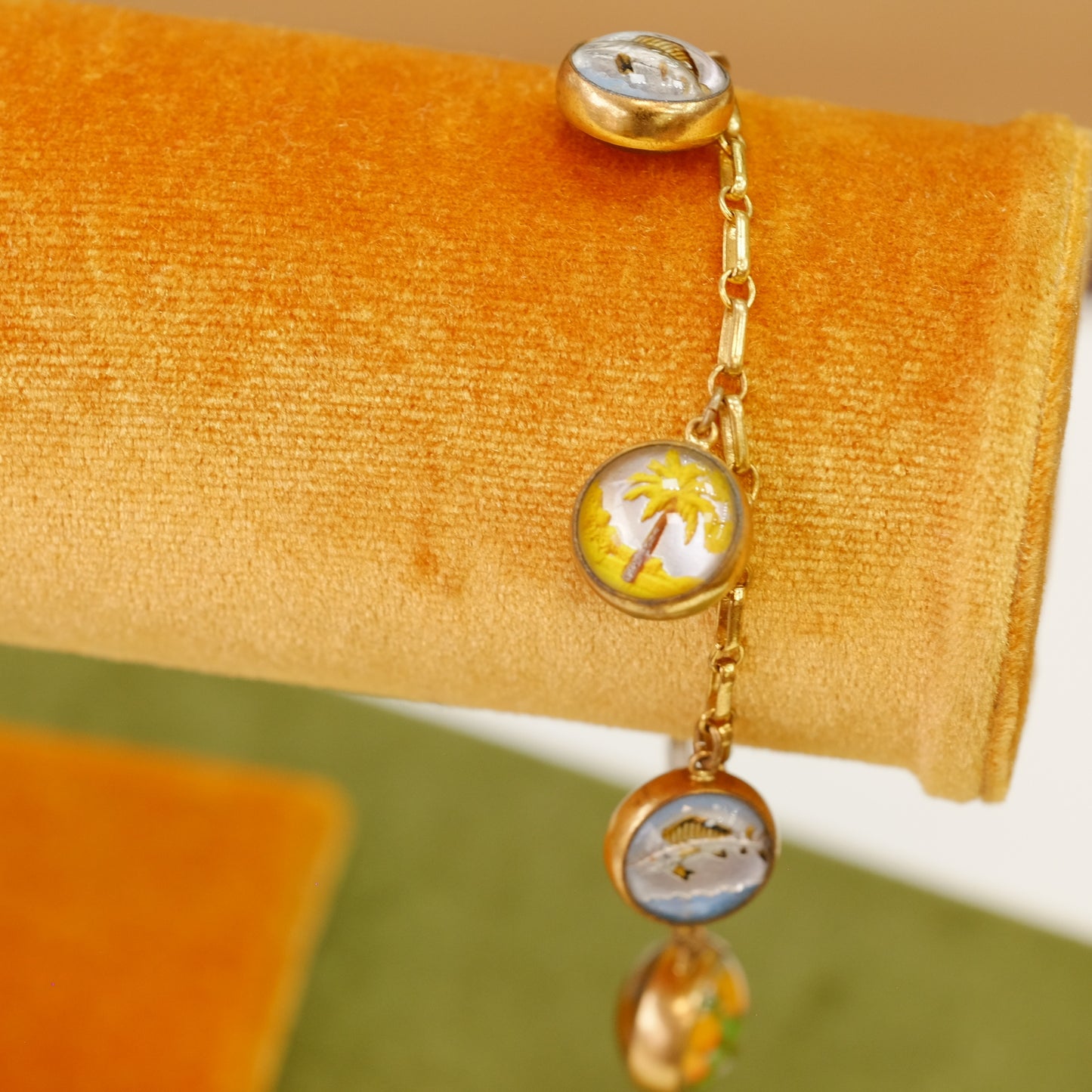 Vintage 10k Gold Florida Charms Bracelet
