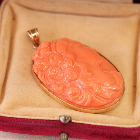 14k Gold Natural Coral Pendant