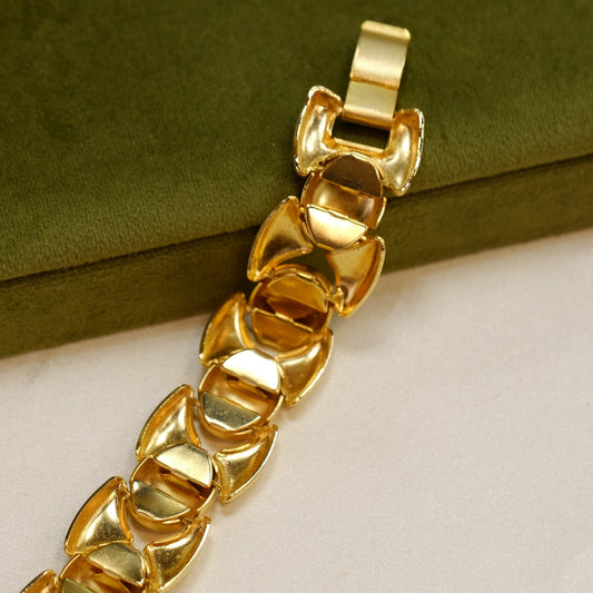 Gold Tone Matte Bracelet