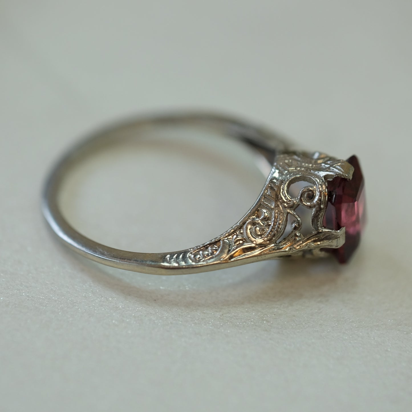 14K White Gold Filigree Tourmaline Ring