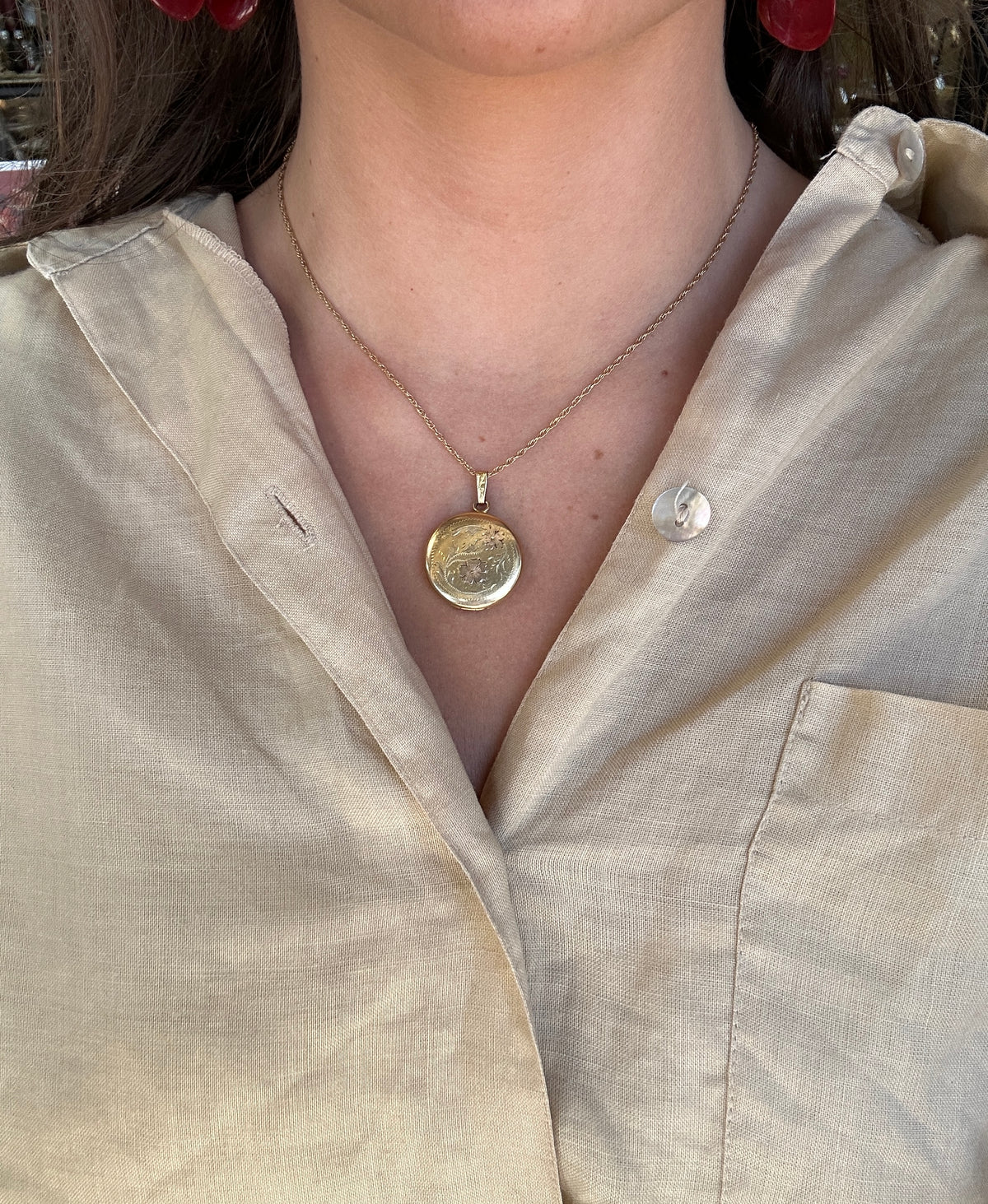 12k Gold Filled Round Locket Necklace