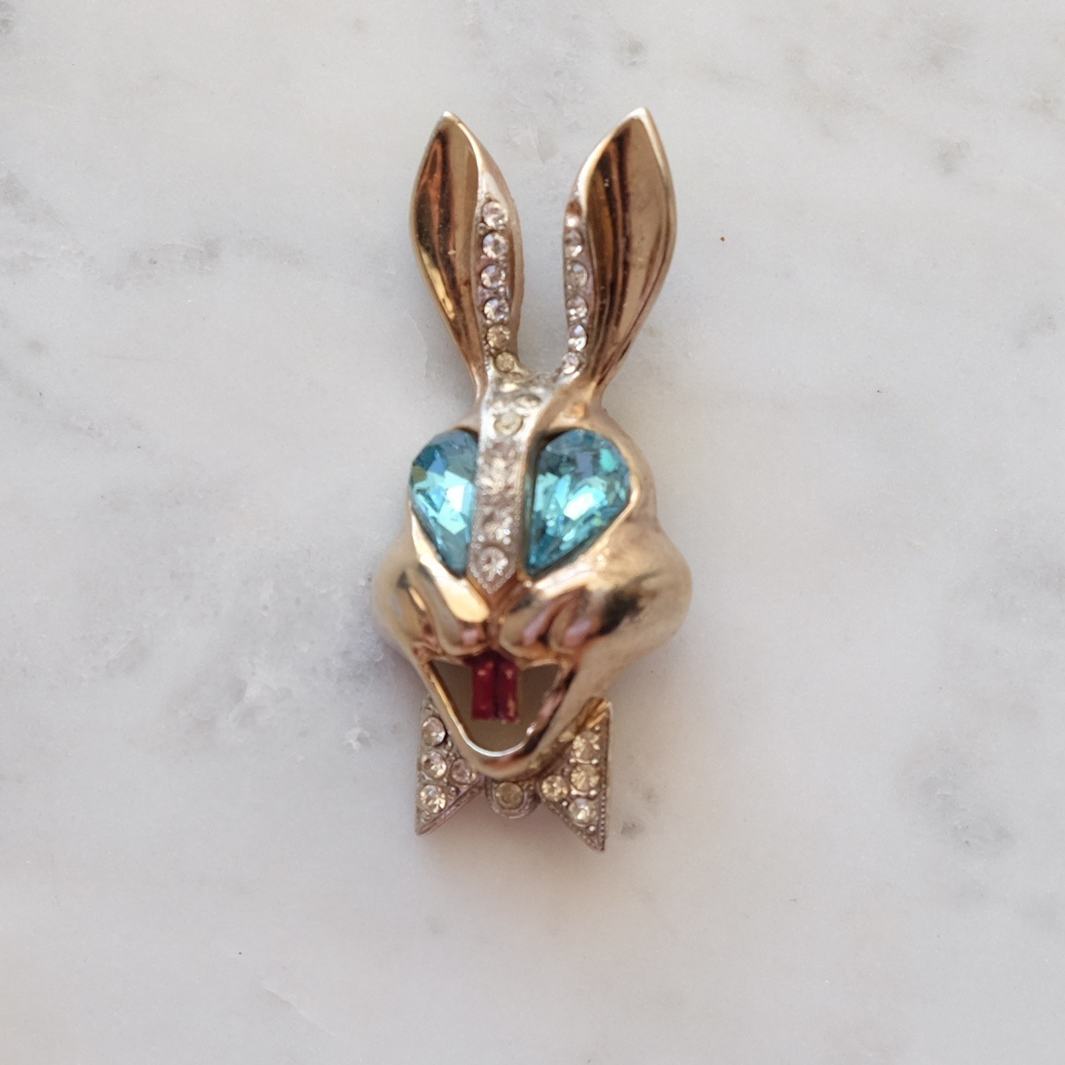 Rascal Rabit Pin Vintage Karu Rabbit Pin 1940’s – Antiques by Anna