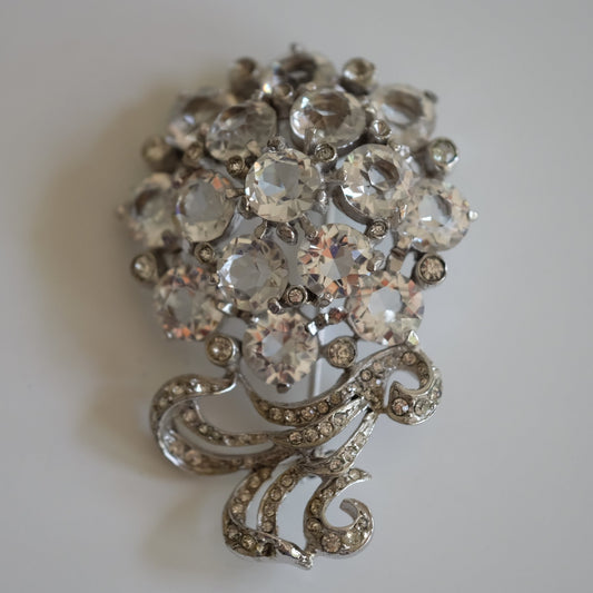 Reja Clear Rhinestones Flower Pin Unsigned