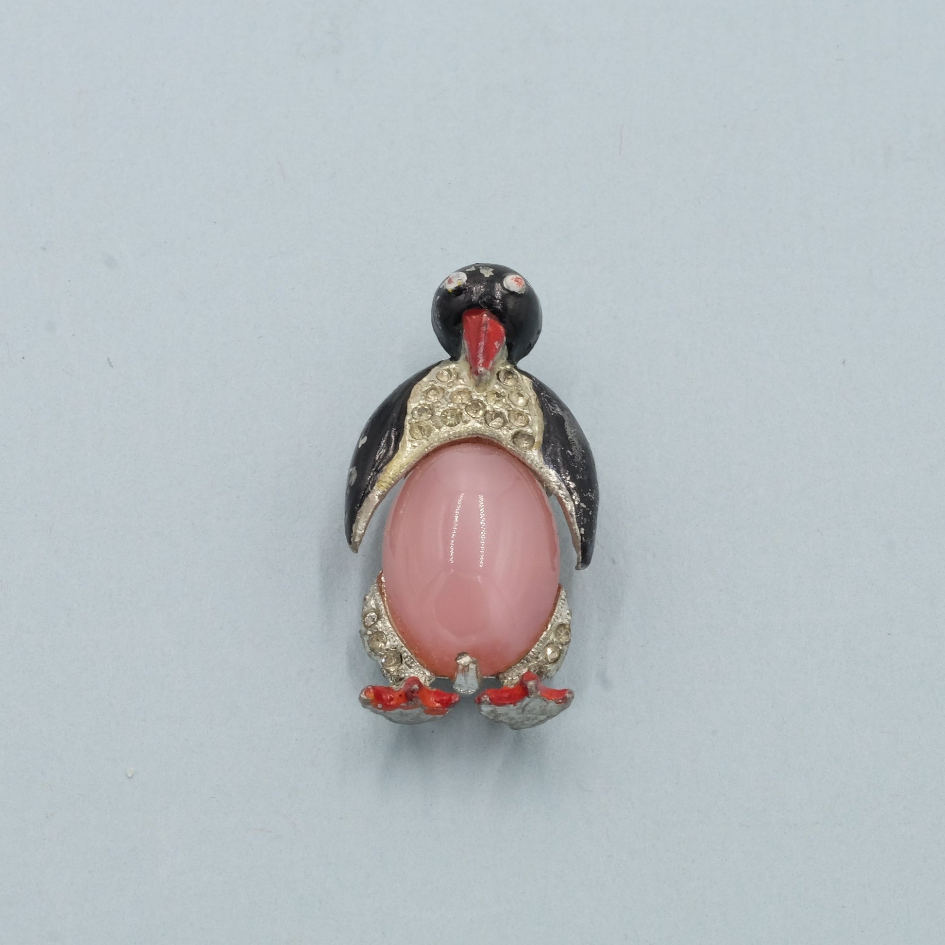 Vintage Unsigned Penguin Dress Clip 1930's