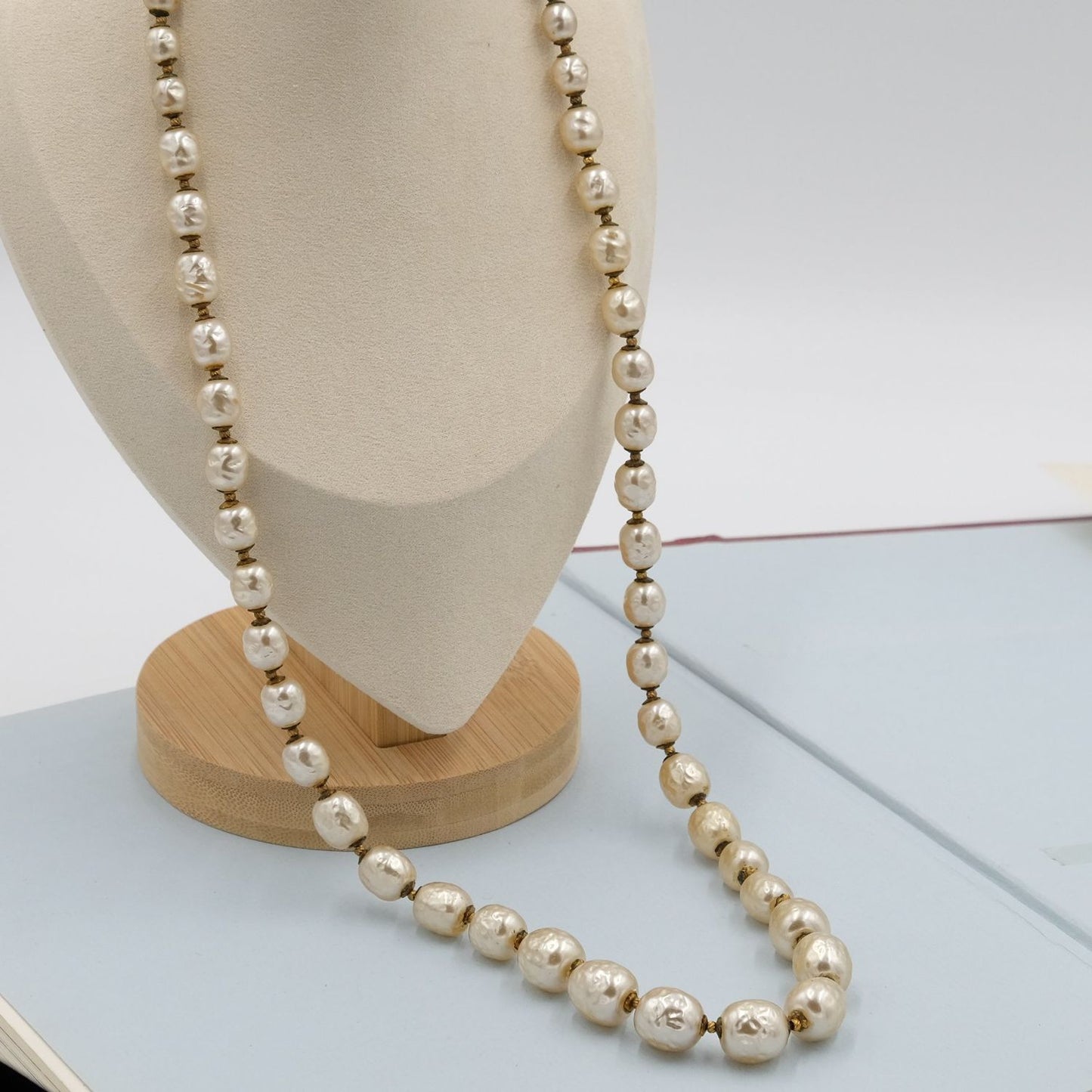Miriam Haskell Graduated Pearls Faux Baroque Necklace 1950s