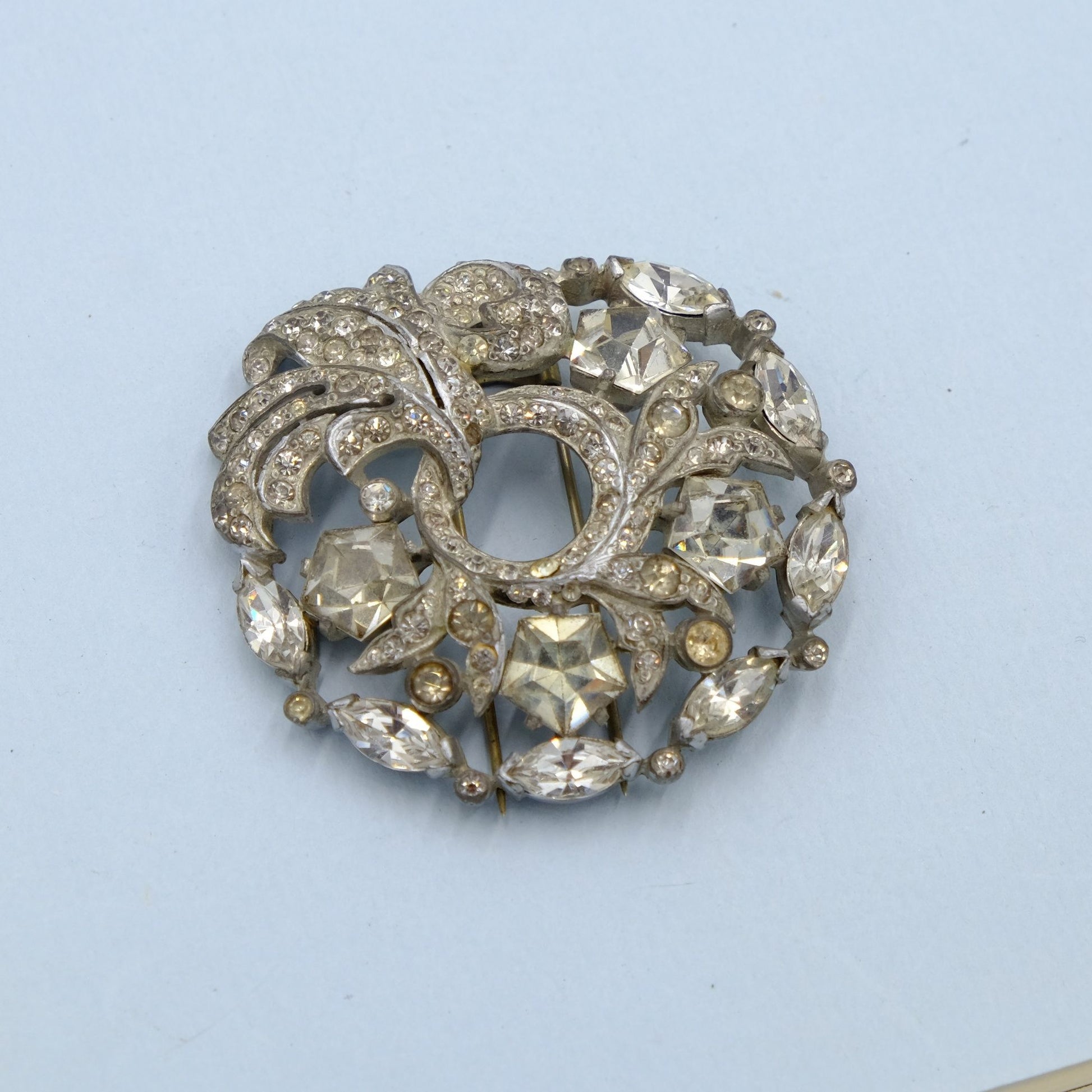 Eisenberg Original Round Rhinestones Dress Clip 1940s
