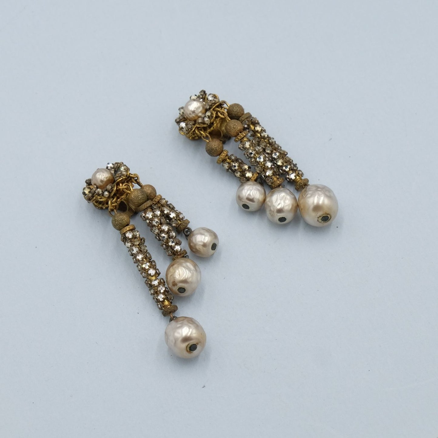 Miriam Haskell Graduate Length Rose Mantee 3 dangle pearls 1950s