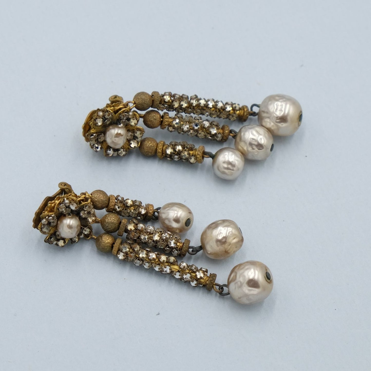 Miriam Haskell Graduate Length Rose Mantee 3 dangle pearls 1950s