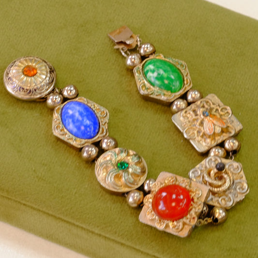 Revival Sliver Charm Bracelet 1970s
